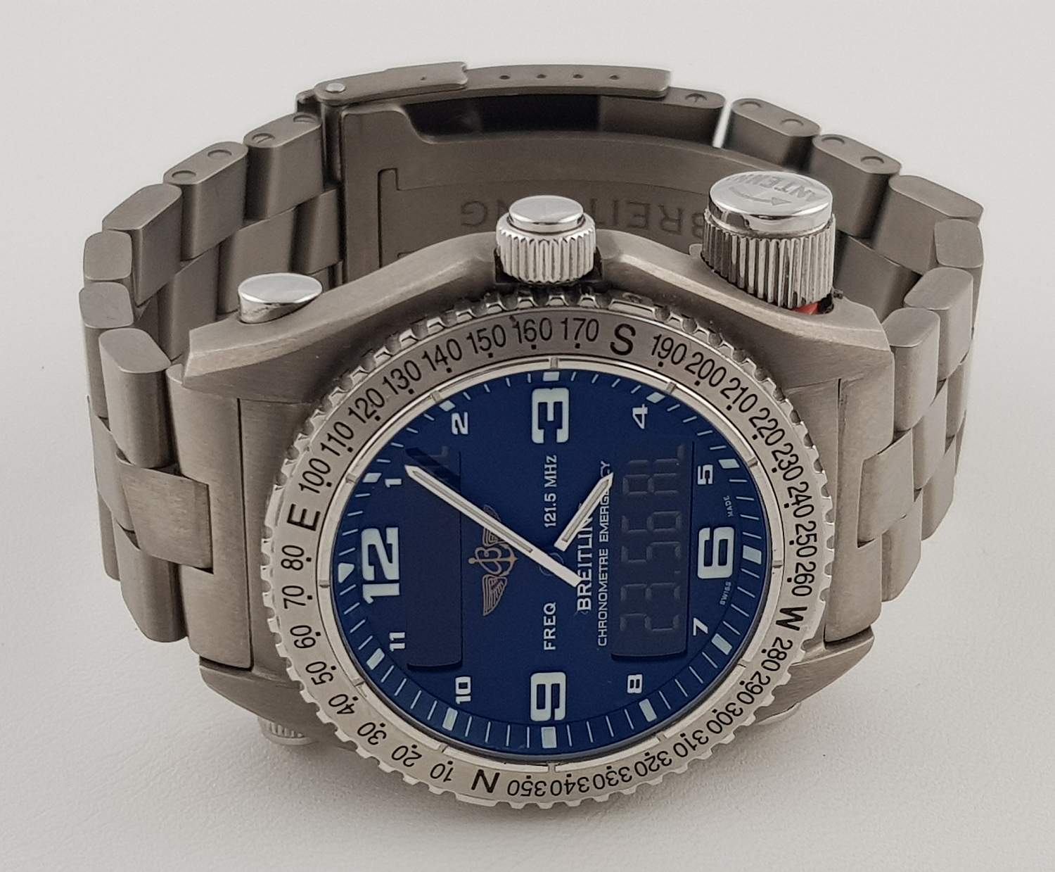 Emergency Superquartz Titanium